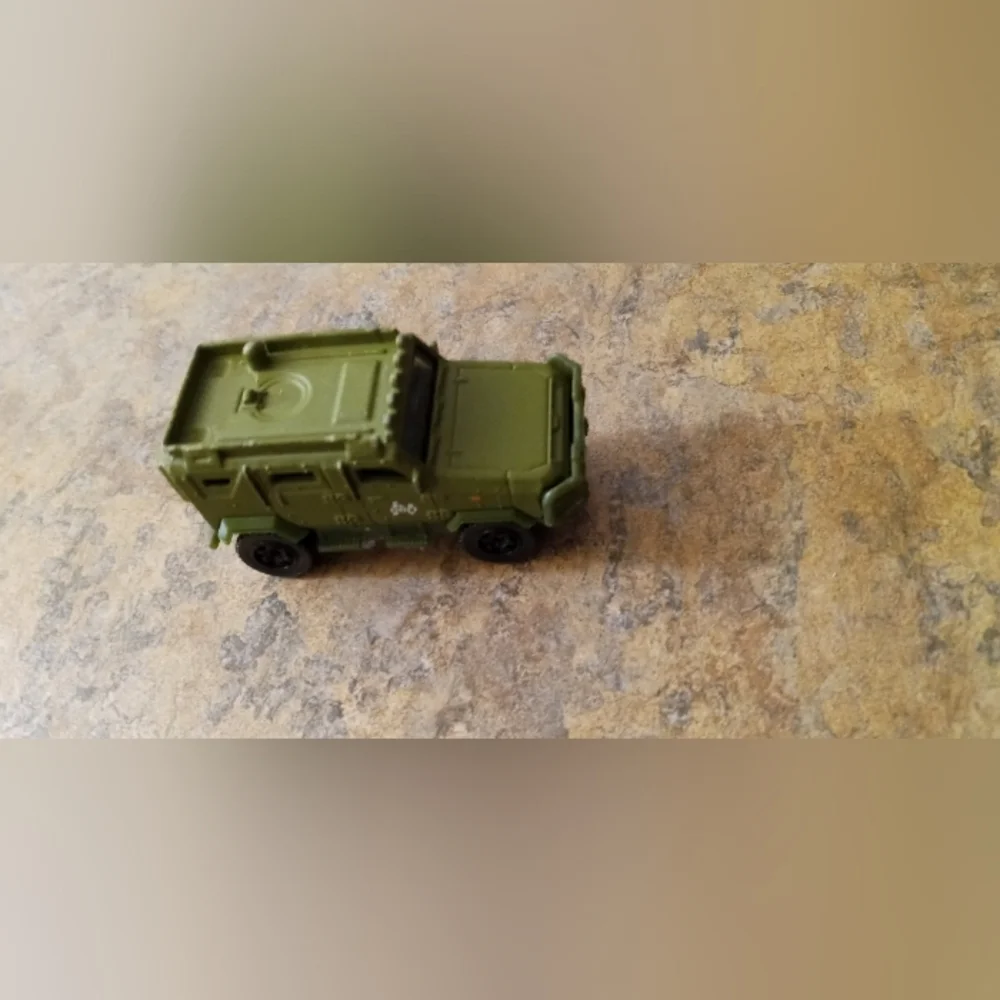 Green Toy Military Jeep - Kids Toy matchboxes tiger truck